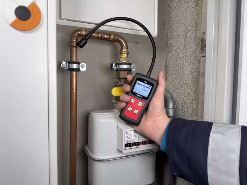 Portable Methane Leak Detector for Natural Gas Inspections