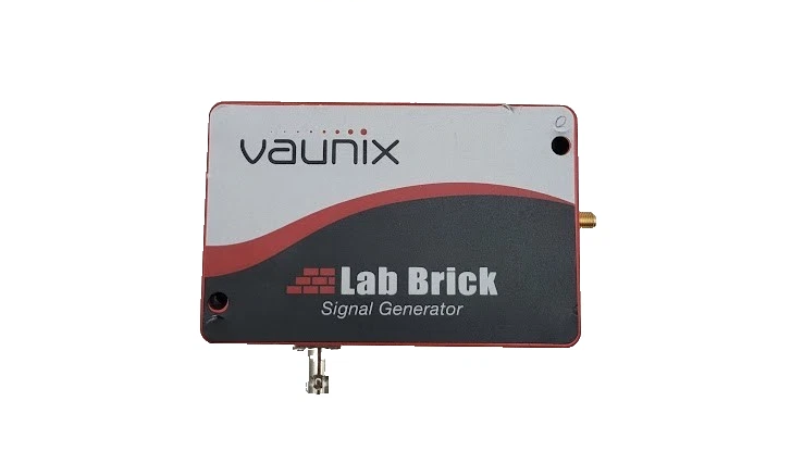 LMS-322D USB Programmable RF Signal Generator 600MHz-3.2GHz Lab Brick