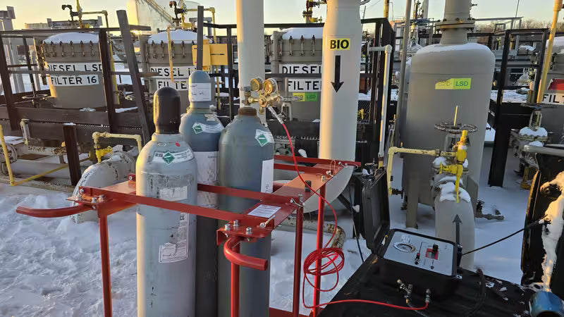 Tracer Gas Injection System for Water Leak Detection