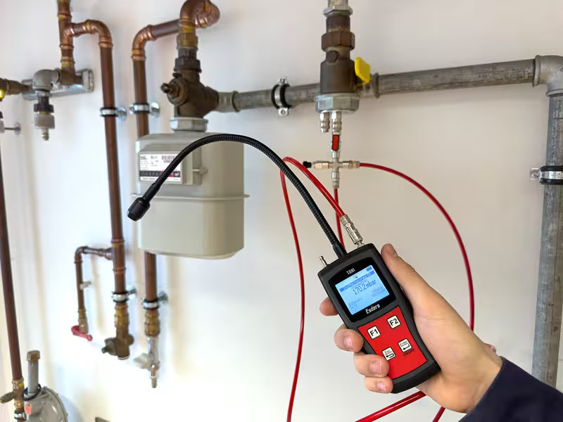 Methane Leak Detector & Digital Pressure Gauge for Natural Gas